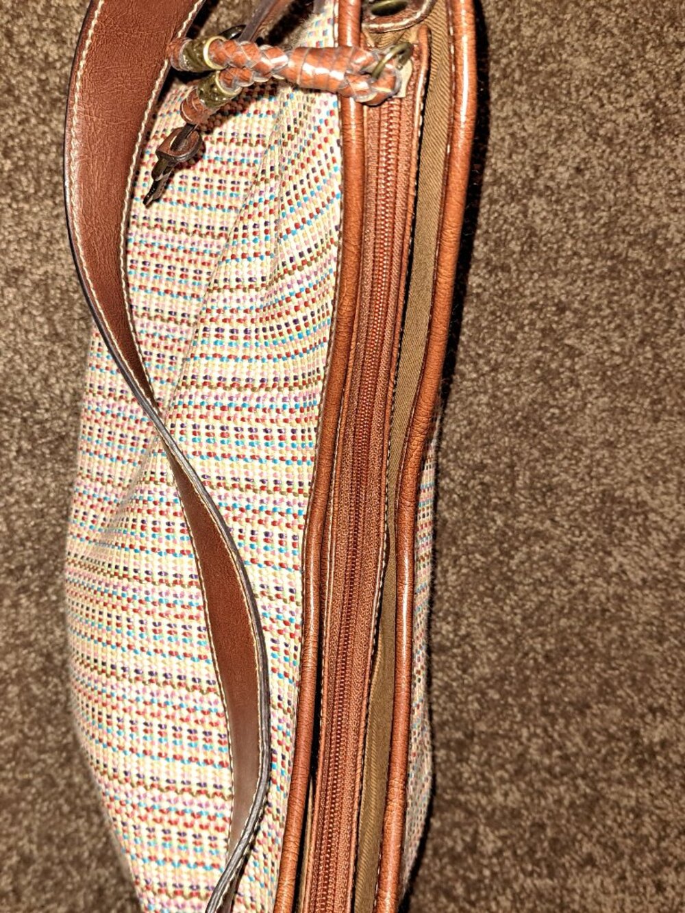 Vintage Fossil Key Earthtones woven hobo shoulder bag w/colorful striped pattern - Picture 12 of 13
